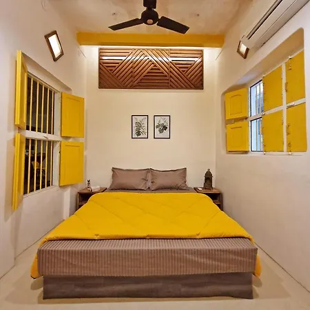 Ith Vintage Homestay Varanasi Exterior photo